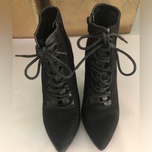Mossimo Black Lace Up Suede & Leather Booties